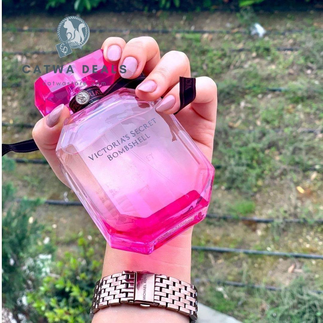 عطر بومبشيل فيكتوريا سيكرِت للنساء Bombshell Victoria`s Secret perfume for Women